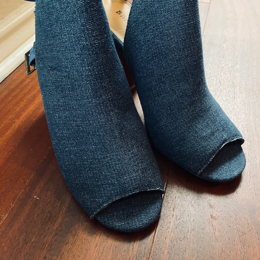 Bamboo shoes - Picture 2 of 3